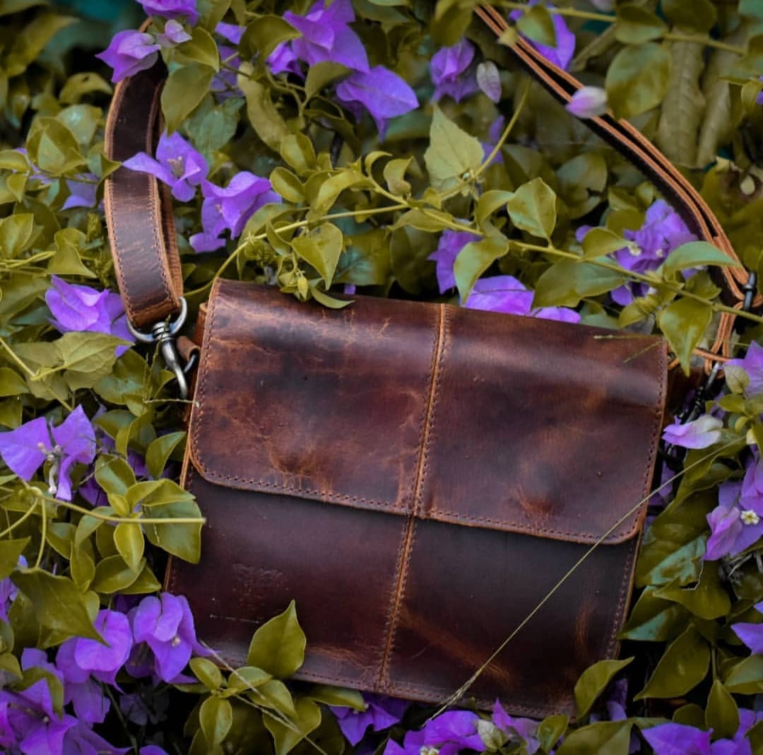 LEATHER SLING BAGS